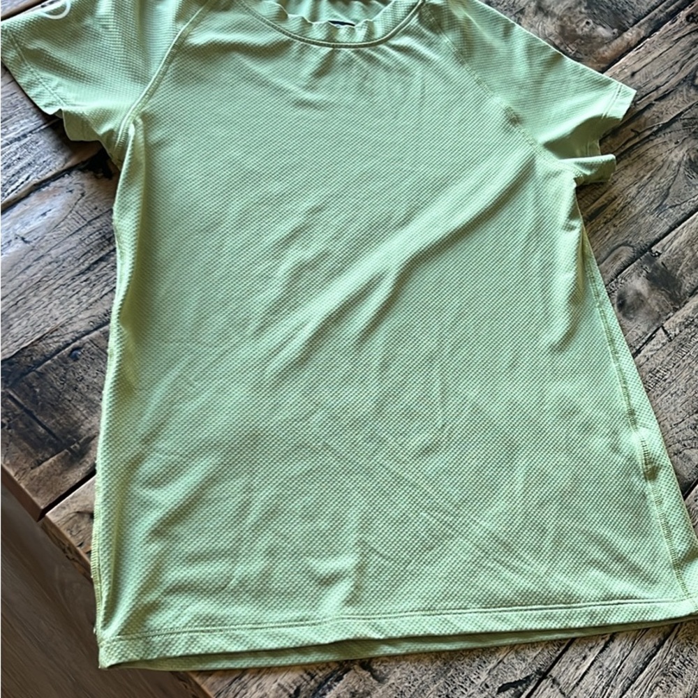 Bright Green Short Sleeve Women's Hiking Top